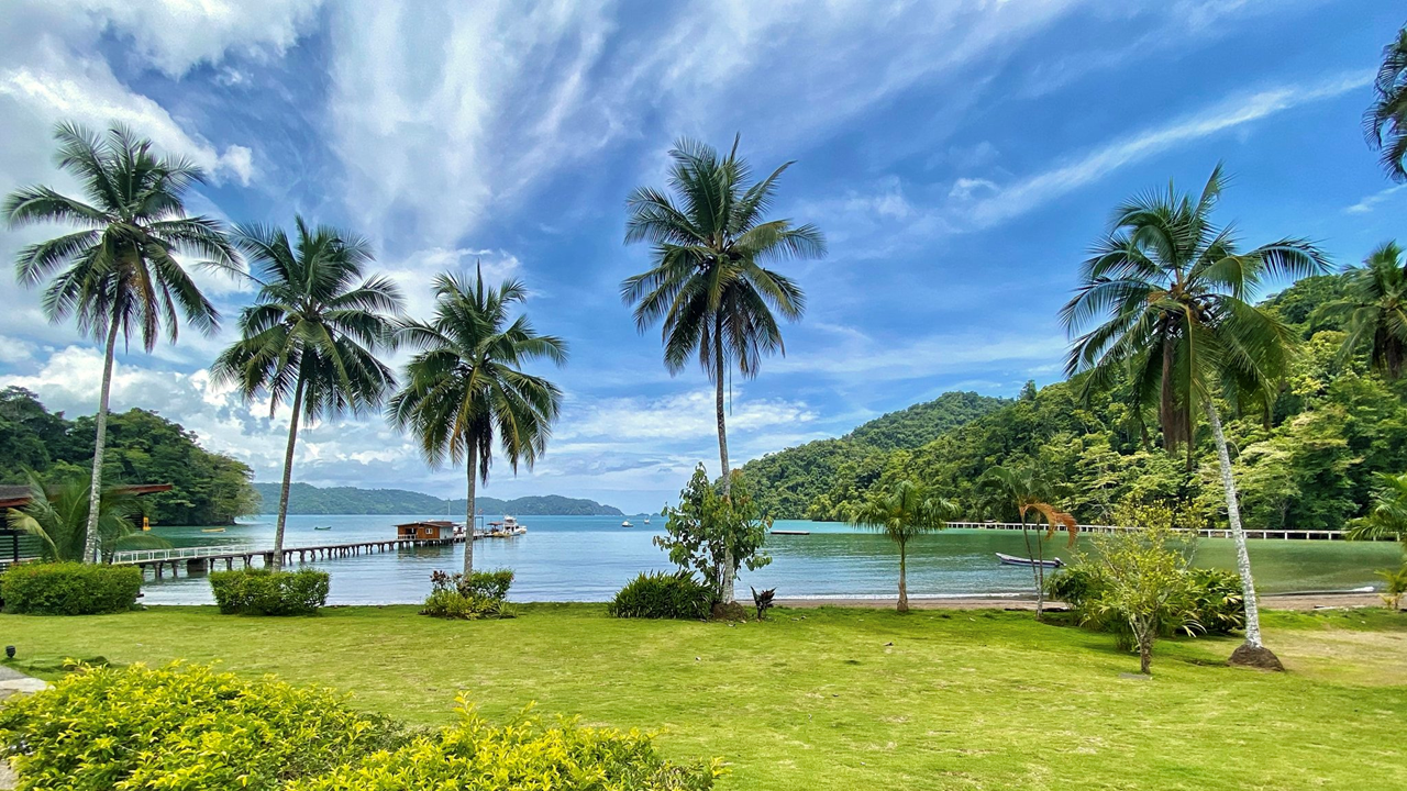 Sponsor Prospectus Slide 4